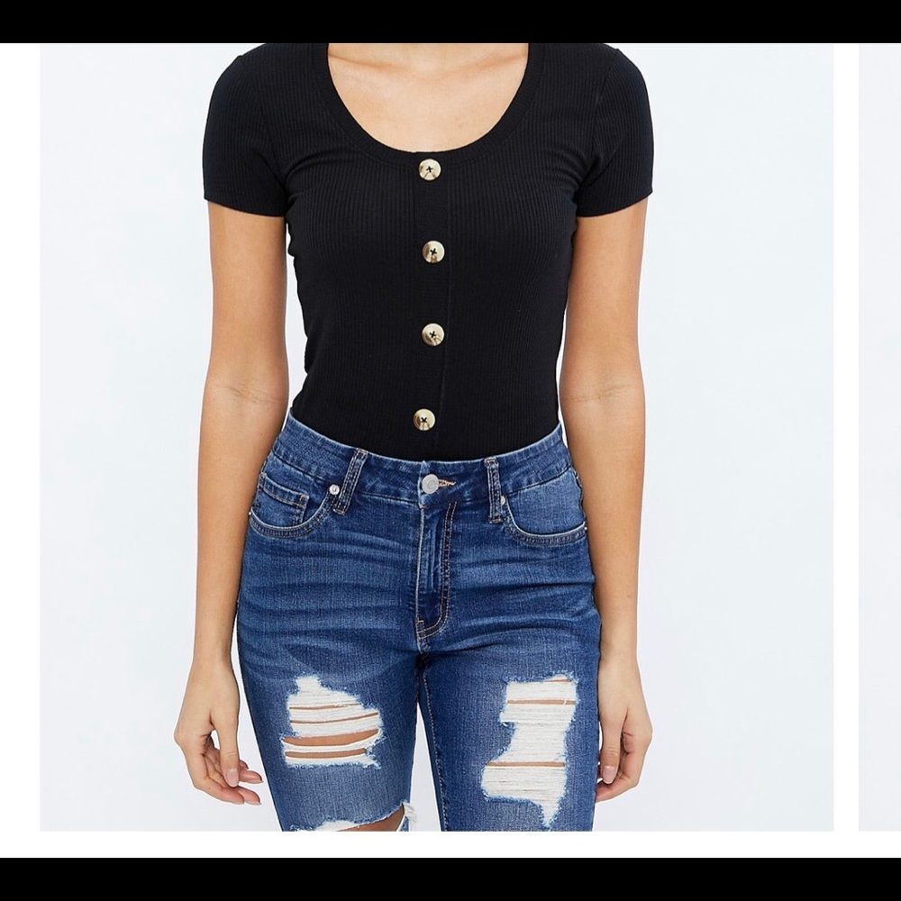 Aeropostale Black ribbed tee button down